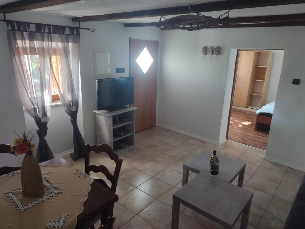 Holiday Home Lucija "" Private House With Pool "" Jablanac Εξωτερικό φωτογραφία